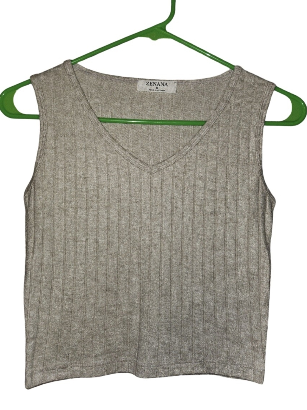 Zenana Outfitters Sleeveless Ribbed V-Neck Tank Top in Light Heathered Biege